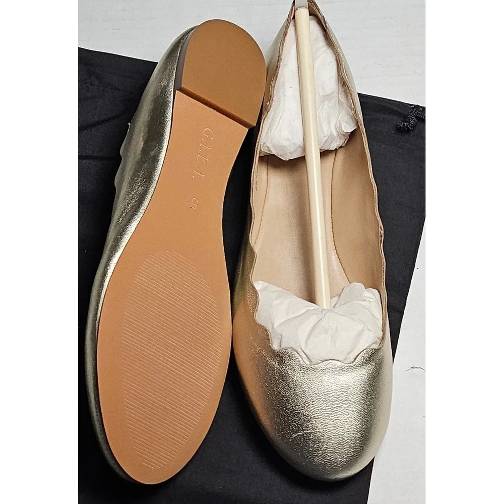 G.I.L.I.‎ Izzy Gold Metallic Scalloped Leather Ballet Flats womens 5.5 A274340